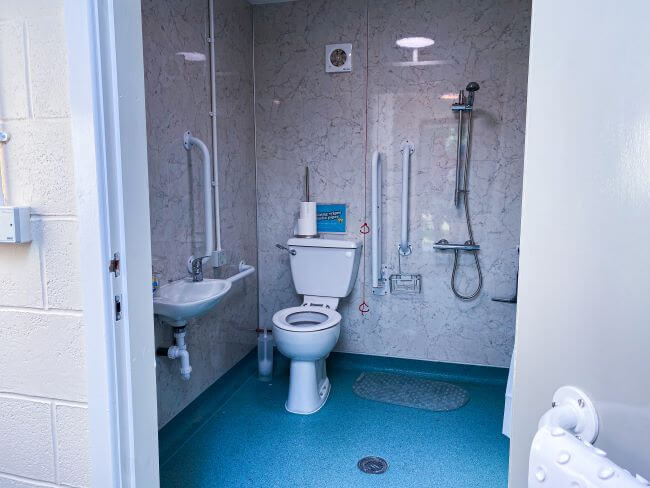 Disability friendly wet room